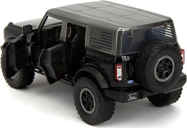 Alt view image 4 of 6 - 2021 Ford Bronco Badlands Black "Rigid" with Extra Wheels "Just Trucks" Series 1/24 Diecast Model Car by Jada