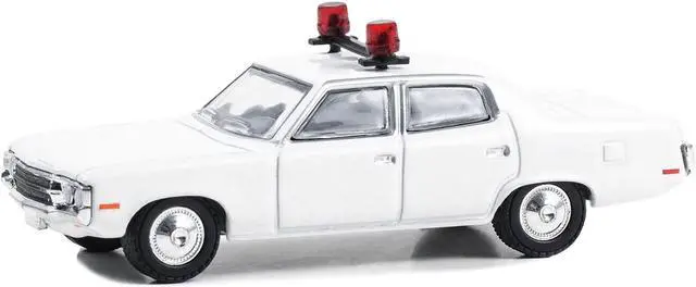 Alt view image 2 of 6 - 1971 AMC Matador Police Car White with Light Bar "Hot Pursuit - Hobby Exclusive" Series 1/64 Diecast Model Car by Greenlight