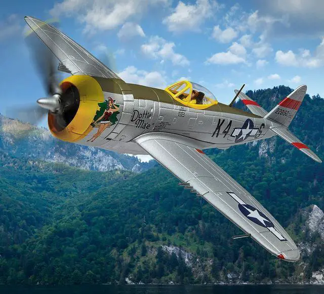 Alt view image 2 of 3 - Republic P-47D Thunderbolt 28RA Fighter Aircraft "Dottie Mae" (1945) US Army Air Forces 1/72 Diecast Model by Corgi