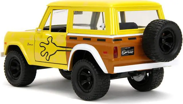 Alt view image 6 of 11 - 1973 Ford Bronco Yellow with Graphics & Diecast Figure "SpongeBob SquarePants" (1999Current) TV 1/24 Diecast Model Car by Jada