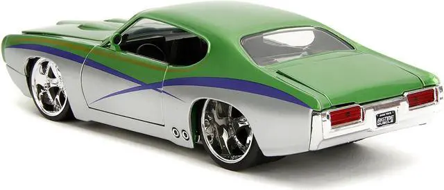 Alt view image 5 of 11 - 1969 Pontiac GTO Judge Green Metallic and Silver with Stripes "Bigtime Muscle" Series 1/24 Diecast Model Car by Jada