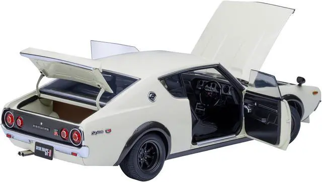 Alt view image 2 of 6 - Nissan Skyline 2000GT-R (KPGC110) Tuned Version RHD (Right Hand Drive) White 1/18 Model Car by Autoart