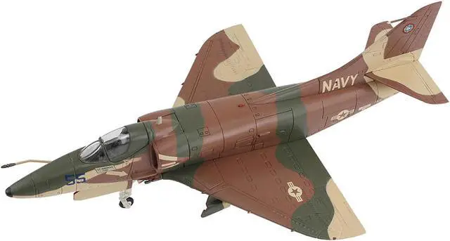 Alt view image 2 of 6 - Douglas A-4E Skyhawk Aircraft "Aggressor, 151095" (1985/6) US Navy "Air Power Series" 1/72 Diecast Model by Hobby Master