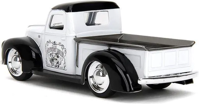 Alt view image 5 of 11 - 1941 Ford Pickup Truck "Mickey Mouse - Steamboat Willie" White and Black "Hollywood Rides" Series 1/32 Diecast Model Car by Jada