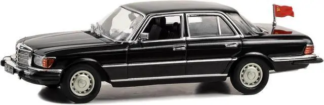 Alt view image 2 of 4 - 1977 Mercedes-Benz 450 SEL (W116) Black with Soviet Flag "Rocky IV" (1985) Movie 1/43 Diecast Model Car by Greenlight