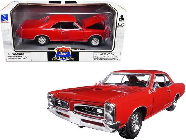 Alt view image 6 of 6 - 1966 Pontiac GTO Red "Muscle Car Collection" 1/25 Diecast Model Car by New Ray
