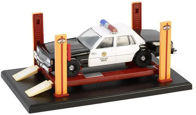 Alt view image 4 of 6 - Adjustable Four-Post Lift "Busted Knuckle Garage" Red and Yellow "Four-Post Lifts" Series 6 1/64 Die Cast Model by Greenlight