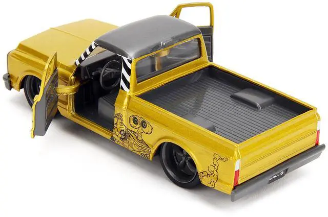 Alt view image 4 of 6 - 1972 Chevrolet Cheyenne Pickup Truck Gold Metallic with Gray Top "Wall-E" (2008) Movie 1/32 Diecast Car Model by Jada