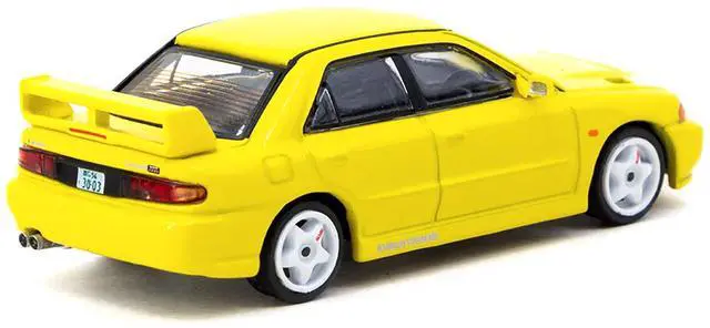 Alt view image 3 of 6 - Mitsubishi Lancer GSR Evolution III RHD Yellow with Tarmac Cards "Global64" Series 1/64 Diecast Model by Tarmac Works