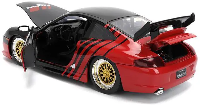 Alt view image 4 of 6 - Porsche 911 GT3 RS (996) #33 "ADVAN" Black and Red "Hyper-Spec" Series 1/24 Diecast Model Car by Jada