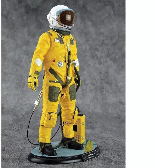 Alt view image 3 of 6 - U-2 "Dragon Lady" Pilot Polyresin Statue "Statue Series" 1/8 Model by Hobby Master
