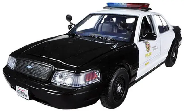 Alt view image 2 of 3 - 2010 Ford Crown Victoria LAPD Los Angeles Police Department Car 1/24 Diecast Car Model by Motormax