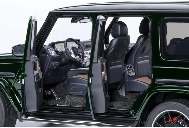 Alt view image 5 of 6 - 2019 Mercedes-Benz AMG G63 Emerald Green Metallic 1/18 Model Car by Autoart