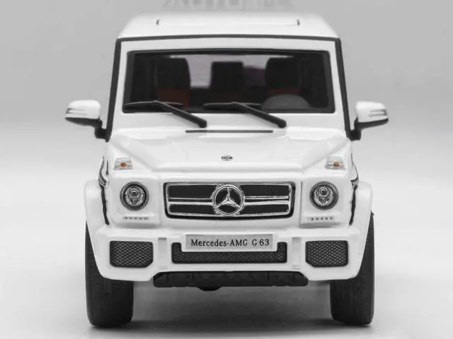 Alt view image 4 of 6 - 2017 Mercedes-Benz AMG G 63 White 1/64 Diecast Model Car by Autoart