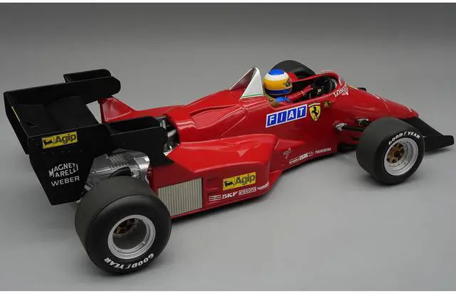 Alt view image 5 of 6 - Ferrari 126 C4-M2 F1 World Championship "Presentation Version" (1984) with Driver "Mythos Series" 1/18 Model Car by Tecnomodel