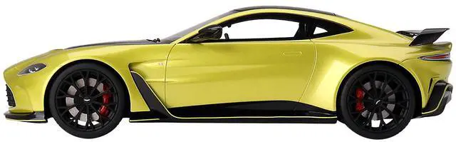 Alt view image 3 of 5 - 2022 Aston Martin V12 Vantage RHD (Right Hand Drive) Cosmopolitan Yellow with Black Hood and Top model 1/18 Car by Top Speed