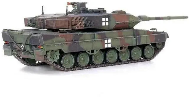 Alt view image 3 of 5 - Leopard 2A6 Main Battle Tank Green Camouflage "Ukrainian Army" "Armor Premium" Series 1/72 Diecast Model by Panzerkampf