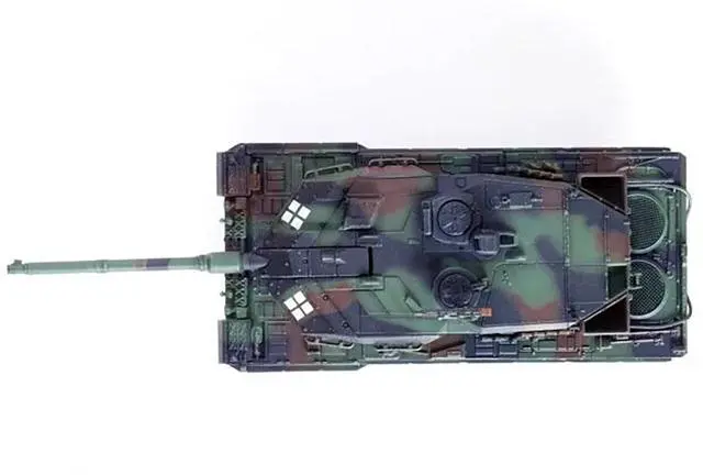 Alt view image 5 of 5 - Leopard 2A6 Main Battle Tank Green Camouflage "Ukrainian Army" "Armor Premium" Series 1/72 Diecast Model by Panzerkampf