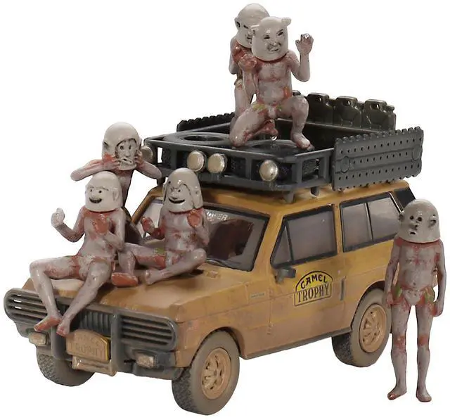 Alt view image 2 of 3 - Range Rover w/Roofrack Tan (Dirty Version) "Camel Trophy" (1982) w/6 Figure Set 1/64 Diecast Model Car by Mini GT