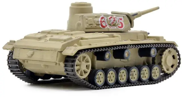 Alt view image 2 of 4 - German Sd. Kfz. 141 PzKpfw III Ausf. G Medium Tank - Deutsches Afrika Korps North Africa, 1941 1/72 Diecast Model by Panzerkampf
