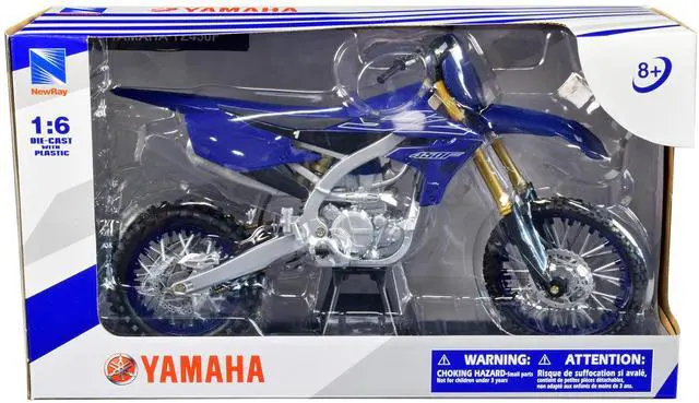 Alt view image 3 of 6 - Yamaha YZ450F Dirt Bike Motorcycle Blue and Black 1/6 Die cast Model by New Ray