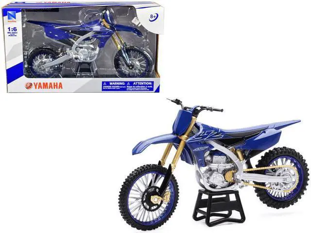 Alt view image 6 of 6 - Yamaha YZ450F Dirt Bike Motorcycle Blue and Black 1/6 Die cast Model by New Ray