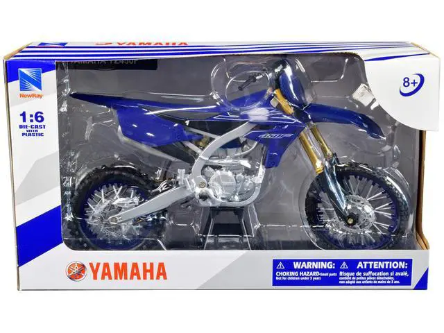 Alt view image 5 of 6 - Yamaha YZ450F Dirt Bike Motorcycle Blue and Black 1/6 Die cast Model by New Ray