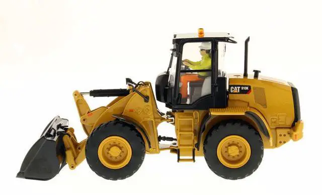 Alt view image 5 of 6 - CAT Caterpillar 910K Wheel Loader with Operator "High Line Series" 1/32 Diecast Model by Diecast Masters