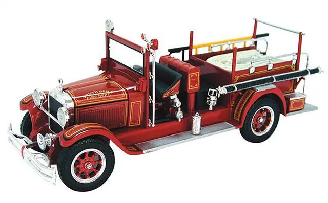 Alt view image 2 of 3 - 1928 Studebaker Fire Engine Red 1/32 Diecast Model by Signature Models