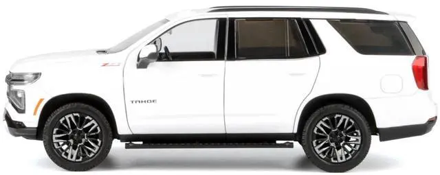 Alt view image 2 of 6 - 2025 Chevrolet Tahoe Z71 White "Timeless Legends" Series 1/24 Diecast Model Car by Motormax