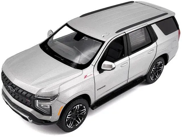 Alt view image 6 of 6 - 2025 Chevrolet Tahoe Z71 Gray Metallic "Timeless Legends" Series 1/24 Diecast Model Car by Motormax