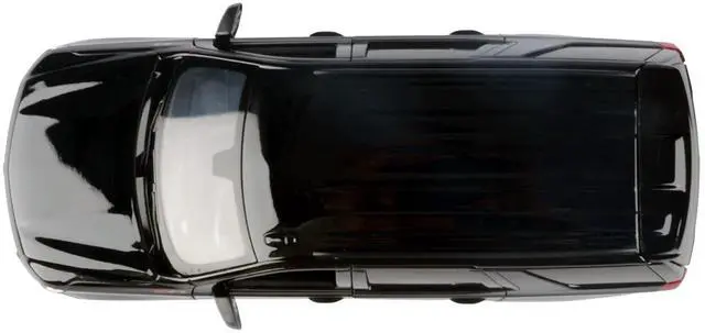 Alt view image 5 of 6 - 2025 Chevrolet Tahoe Z71 Black "Timeless Legends" Series 1/24 Diecast Model Car by Motormax