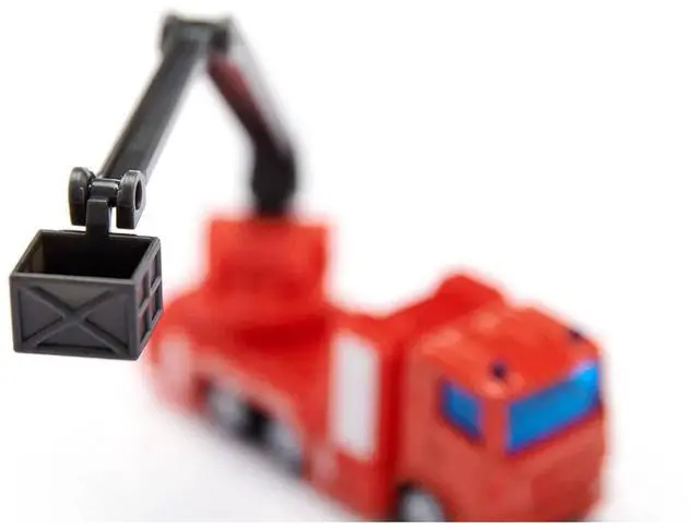 Alt view image 4 of 5 - Fire Brigade 11 piece Set Diecast Model by Siku