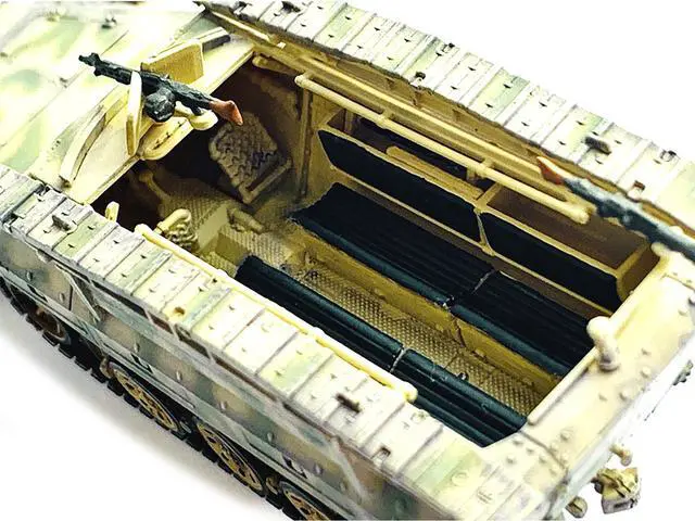 Alt view image 3 of 6 - German Sd.Kfz. 251/7 Ausf.D Pionierpanzerwagen Armored Vehicle "NEO Dragon Armor" Series 1/72 Plastic Model by Dragon Models