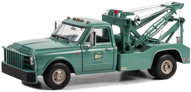 Alt view image 2 of 3 - 1967 Chevrolet C-30 Dually Wrecker Tow Truck "Holley Speed Shop" Green 1/18 Diecast Model by Greenlight