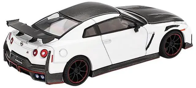 Alt view image 4 of 6 - 2024 Nissan GT-R Nismo (R35) Brilliant White Pearl with Carbon Hood and Top Limited Ed 1/64 Diecast Model Car by Mini GT