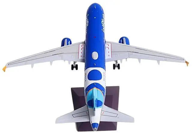 Alt view image 6 of 6 - Airbus A320 Commercial Aircraft "JetBlue Airways - Forever Blue" (N547JB) Blue with Graphics 1/200 Diecast Model by GeminiJets