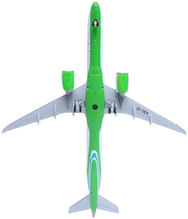Alt view image 5 of 6 - Embraer E195-E2 Commercial Aircraft "Binter Canarias" (EC-OEA) White with Green Tail Stripes 1/400 Diecast Model by GeminiJets