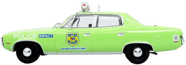 Alt view image 2 of 6 - 1972 AMC Matador Police Car "Cleveland Police Department" Light Green 1/43 Diecast Model by Iconic Replicas