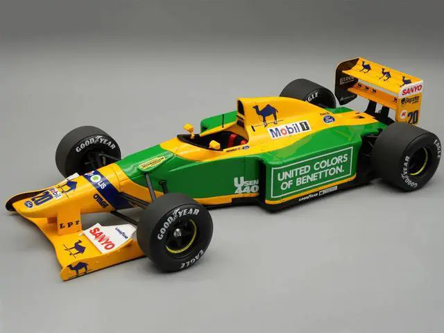 Main image of Benetton B192 #20 Martin Brundle 3rd Place F1 "British GP" (1992) "Mythos Series" with Case 1/18 Model Car by Tecnomodel