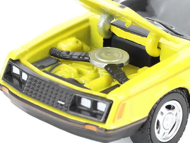 Alt view image 2 of 6 - 1979 Ford Mustang Cobra Fastback Bright Yellow w/Cobra Good Graphics "GreenLight Muscle" 1/64 Diecast Model Cars by Greenlight