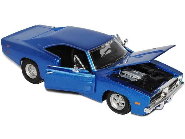 Alt view image 7 of 8 - Maisto 31256bl 1969 Dodge Charger R & T Hemi Blue 1-25 Diecast Model Car