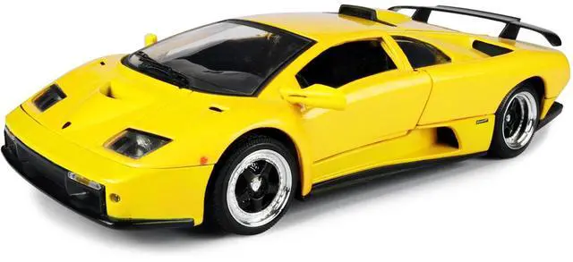 Alt view image 4 of 6 - Lamborghini Diablo GT Yellow 1/18 Diecast Model Car by Motormax