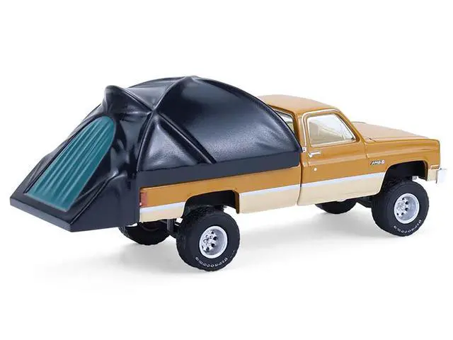 Alt view image 4 of 6 - 1986 GMC Sierra Lifted Truck Desert Sand and Doeskin Tan with Truck Bed Tent 1/64 Scale Diecast Model Cars by Greenlight