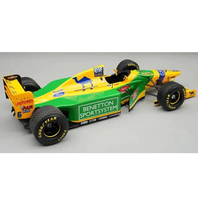 Alt view image 2 of 3 - Benetton B193B #6 Riccardo Patrese 3rd Place F1 "British GP" (1993) "Mythos Series" with Case 1/18 Model Car by Tecnomodel