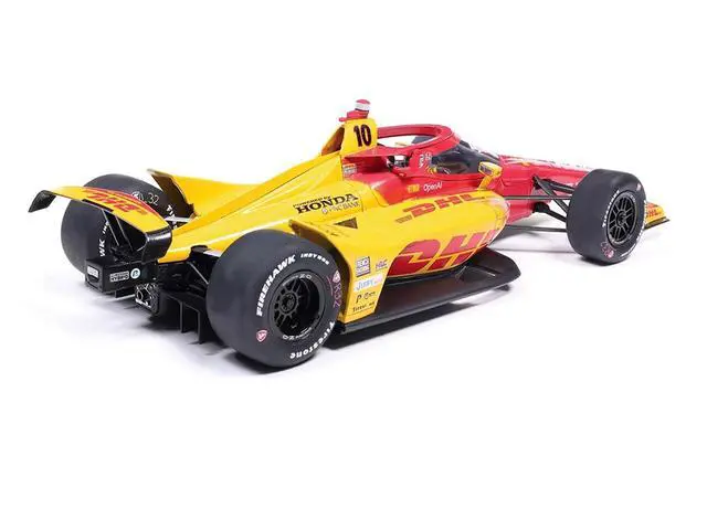 Alt view image 3 of 7 - Dallara IndyCar #10 Alex Palou "DHL - Chip Ganassi Racing" Winner "Indianapolis 500" (2025) 1/18 Diecast Model Car by IXO Models