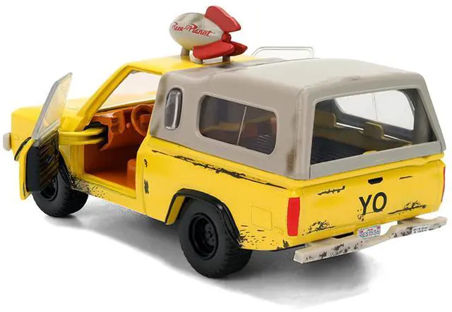 Alt view image 4 of 7 - Pizza Planet Truck Yellow (Weathered) w/Beige Camper "Toy Story" 1995 Movie "Hollywood Rides" 1/32 Diecast Model Car by Jada