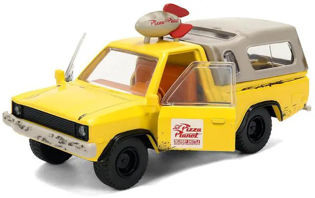 Alt view image 2 of 7 - Pizza Planet Truck Yellow (Weathered) w/Beige Camper "Toy Story" 1995 Movie "Hollywood Rides" 1/32 Diecast Model Car by Jada