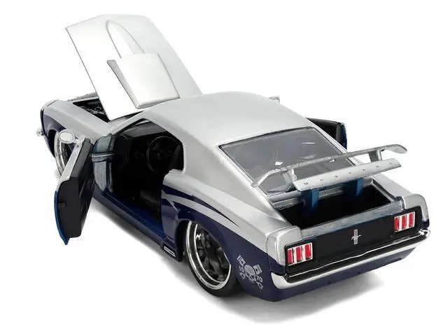 Alt view image 4 of 7 - 1970 Ford Mustang Boss 429 "Iron Stallion Speed Shop" Silver and Dark Blue Metallic 1/24 Diecast Model Car by Jada