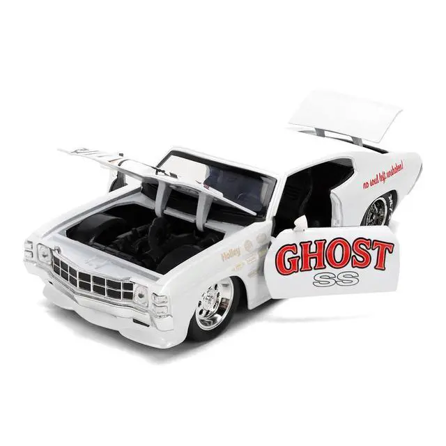 Alt view image 2 of 7 - 1971 Chevrolet Chevelle SS "Ghost SS" White with Graphics "Bigtime Muscle" Series 1/24 Diecast Model Car by Jada
